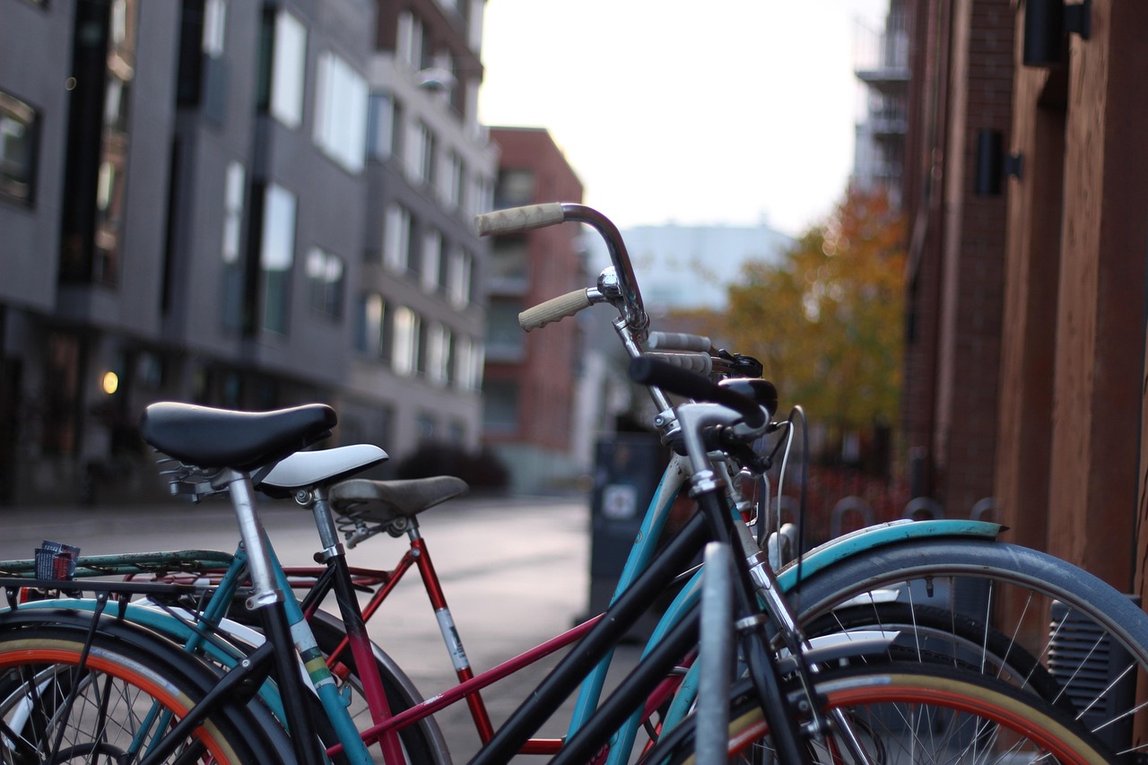 Bikes in a city - State Senator Mike Simmons